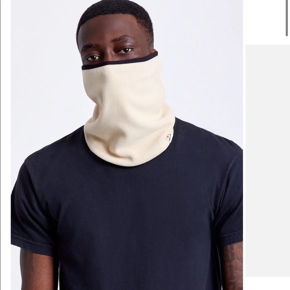 Brixton Accessories - 🖤Brixton Fleece Gater Oatmeal Mask